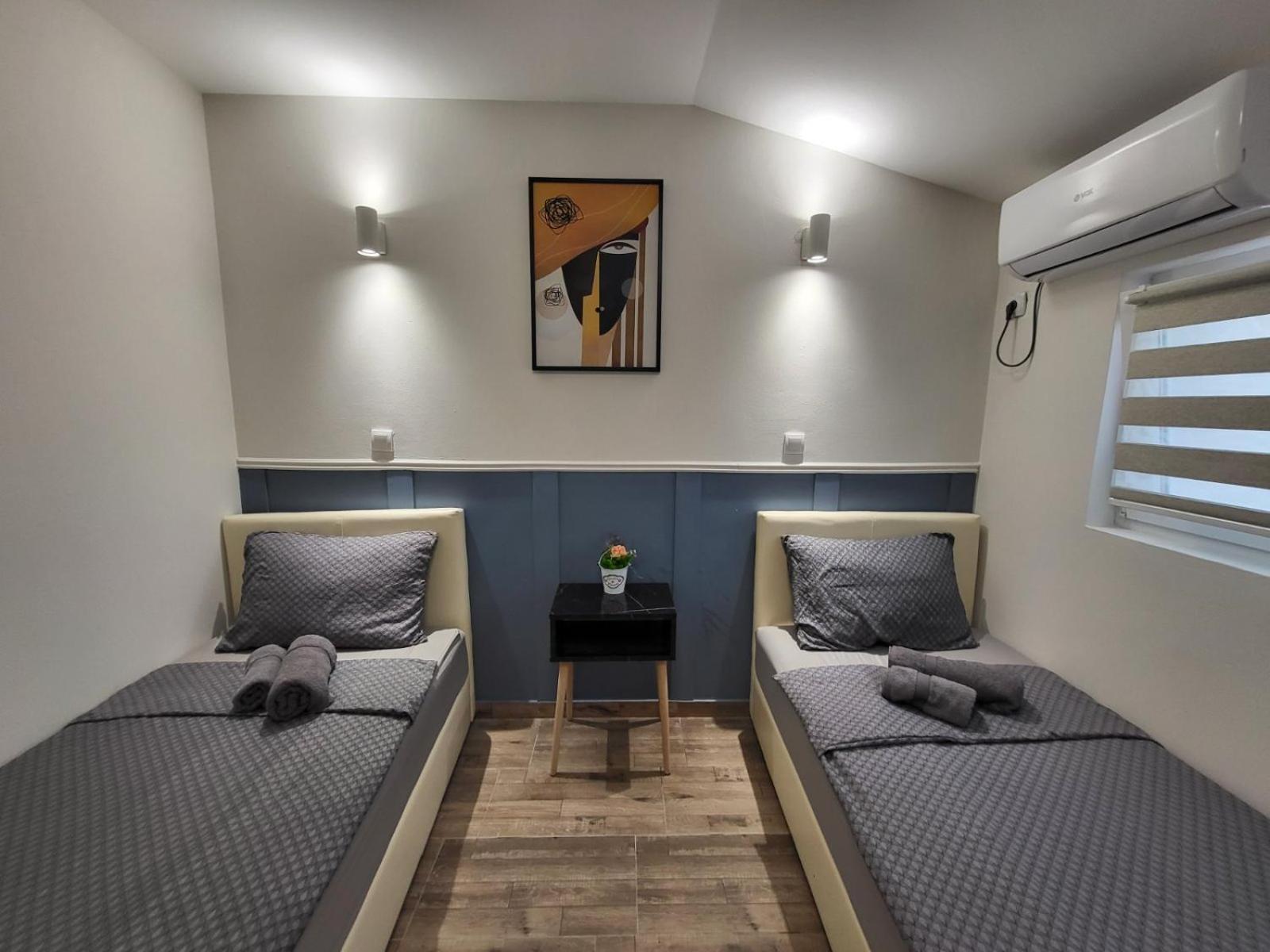 Guesthouse Ozegovic Belgrado Esterno foto